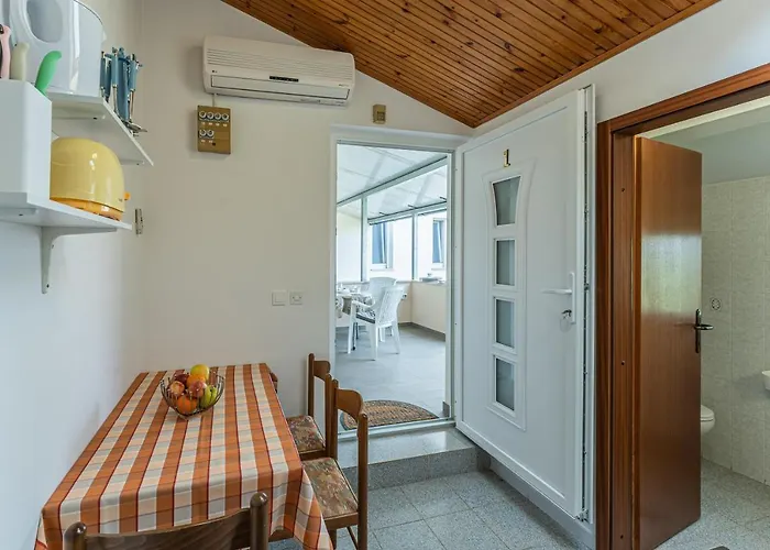 Apartmani Mirela